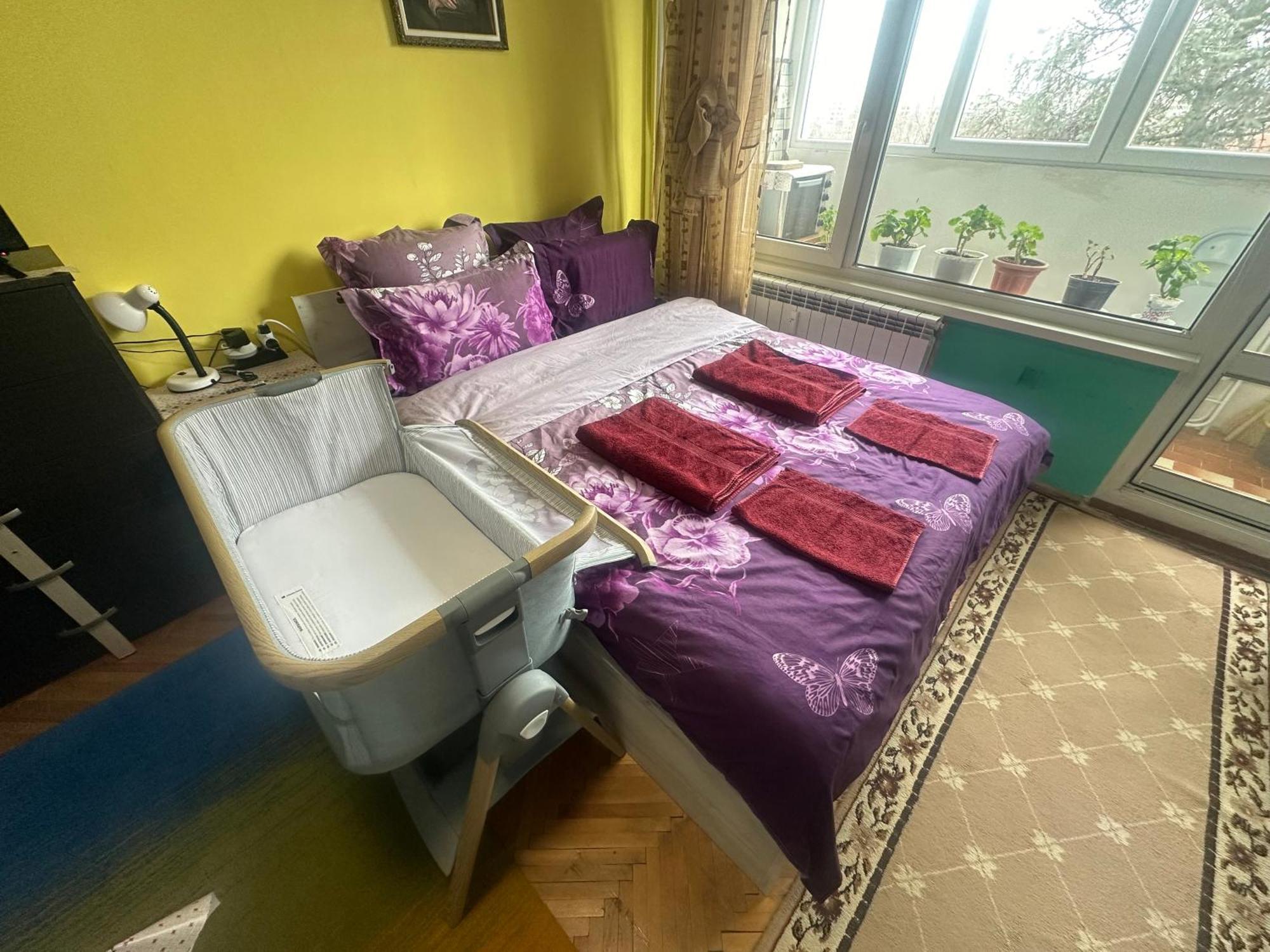 Малък Апартамент. Sleep And Fly. Sofia Bagian luar foto